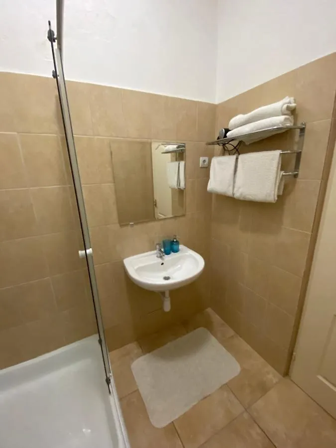 Central Promenanade Guesthouse Budapeşte