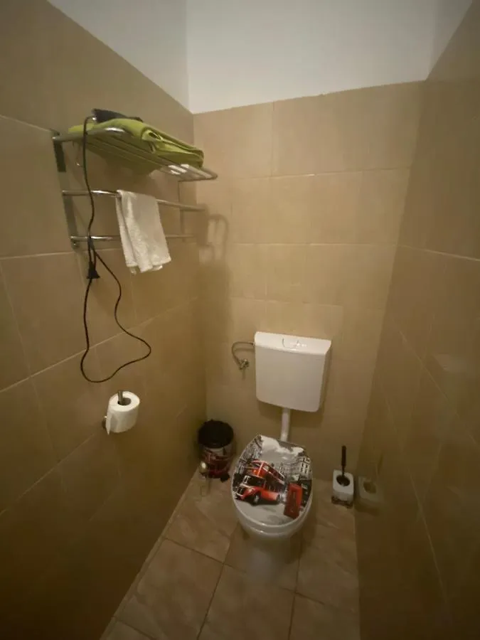 Central Promenanade Guesthouse Budapest 0*,