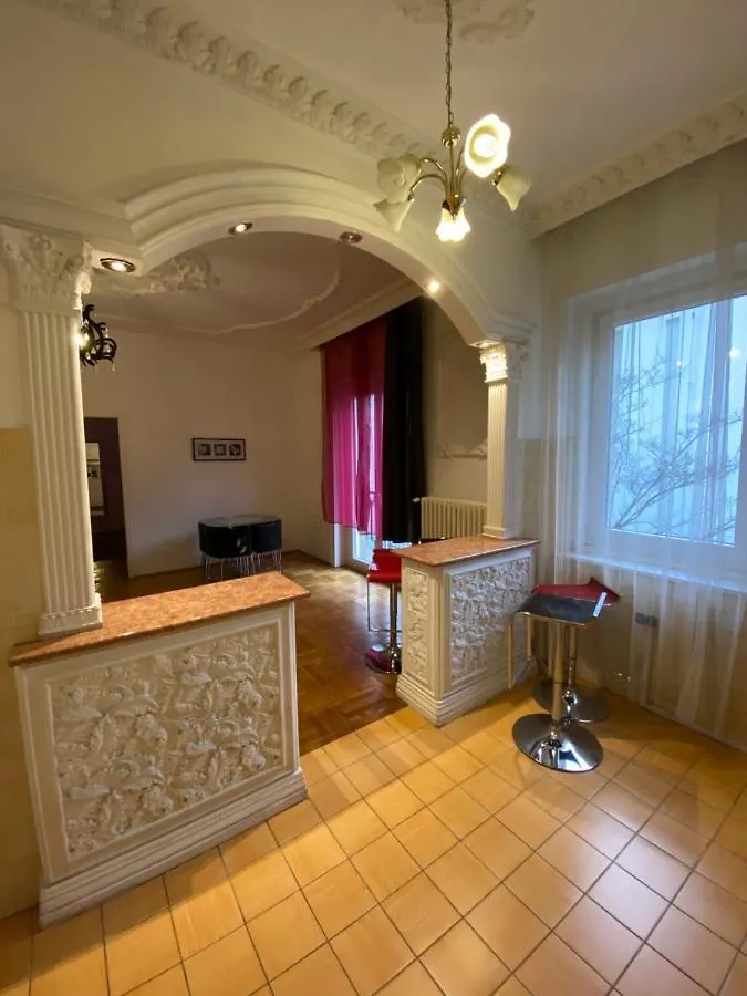 Central Promenanade Guesthouse Budapest 0*,  Hungría